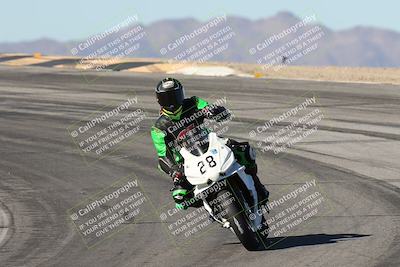 media/Dec-07-2025-CVMA (Sun) [[3e7d2de5dc]]/Race 7-Formula Lightweight Twins Shootout/